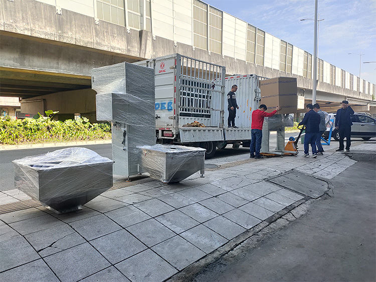 自動(dòng)稱重包裝機(jī) 南衡稱重